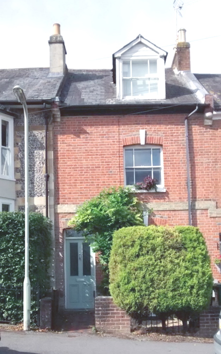 2 Avenue Road, Winchester